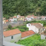 Casa Do Monte بيت للعطل