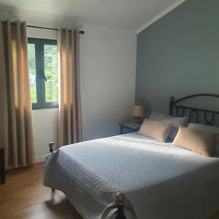 Casa Do Monte Faial da Terra