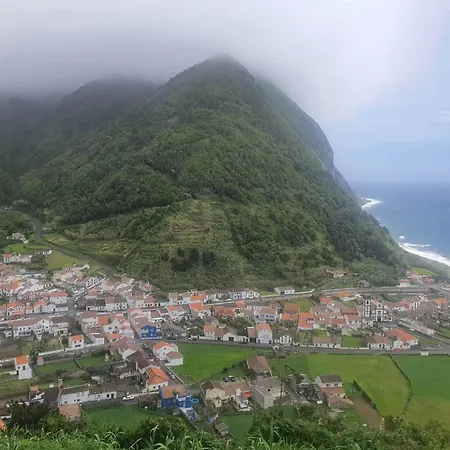 Casa Do Monte * Faial da Terra